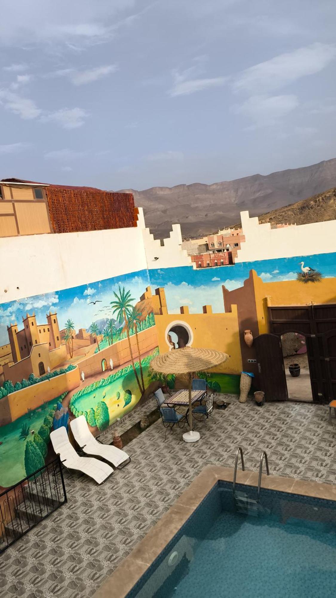 Dar Ilyana Hotel Ait Tiourhza Екстериор снимка