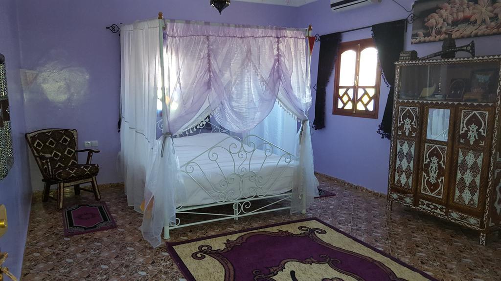 Dar Ilyana Hotel Ait Tiourhza Екстериор снимка